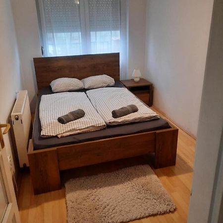 Kiskuckó Apartman Hajdúszoboszló Exteriör bild