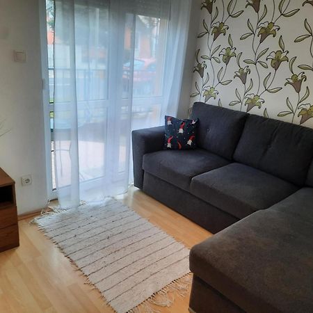 Kiskuckó Apartman Hajdúszoboszló Exteriör bild