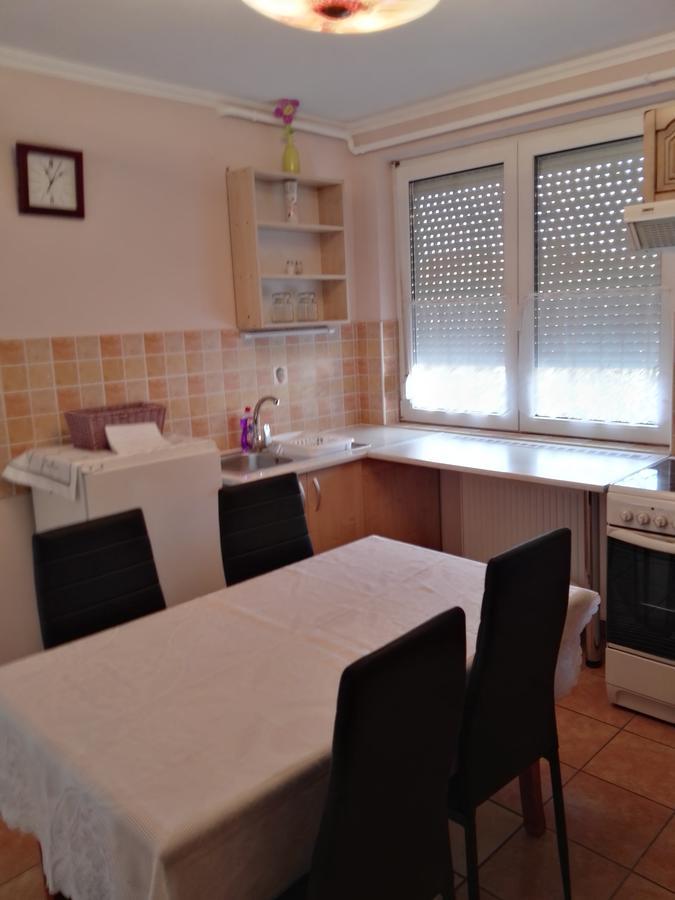 Kiskuckó Apartman Hajdúszoboszló Exteriör bild